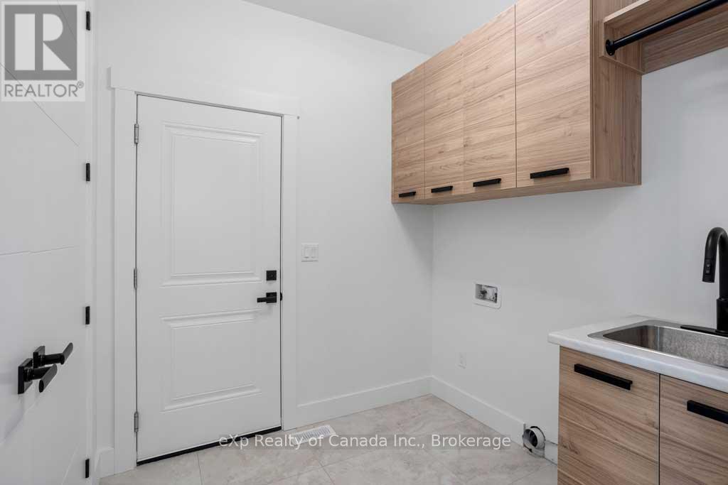 53 Herb Street, Norwich (Norwich Town), Ontario  N0J 1P0 - Photo 32 - X12911624