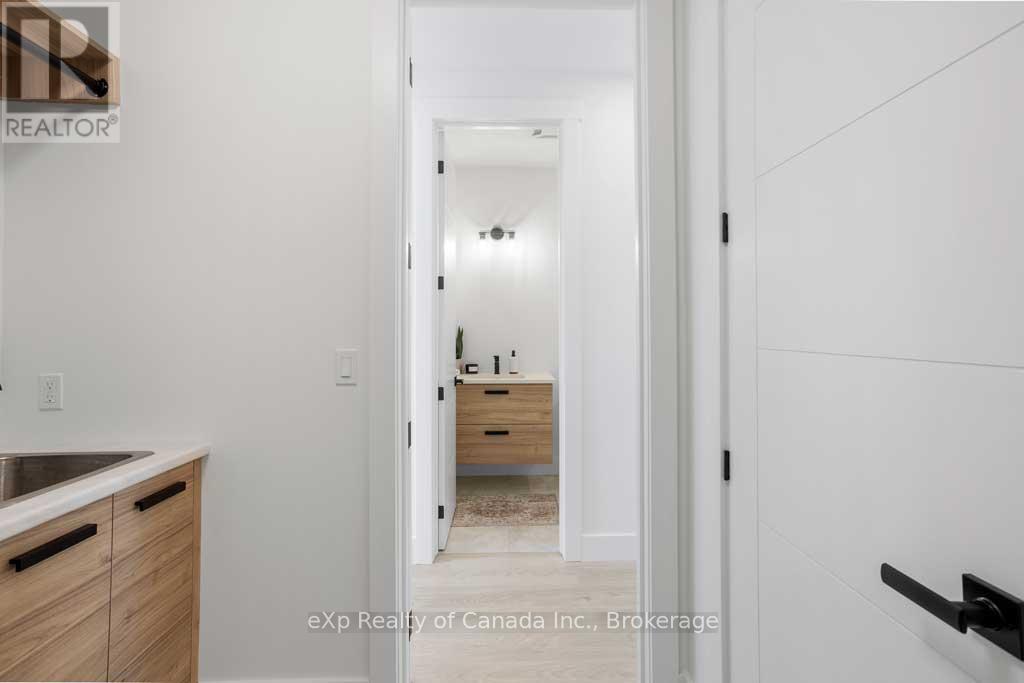 53 Herb Street, Norwich (Norwich Town), Ontario  N0J 1P0 - Photo 33 - X12911684