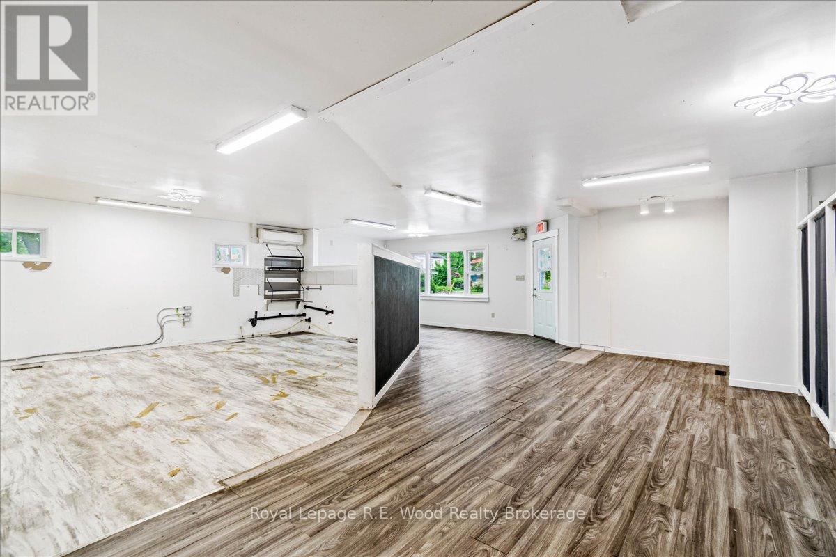 29 Wellington Street, Bayham (Port Burwell), Ontario  N0J 1T0 - Photo 5 - X12911978