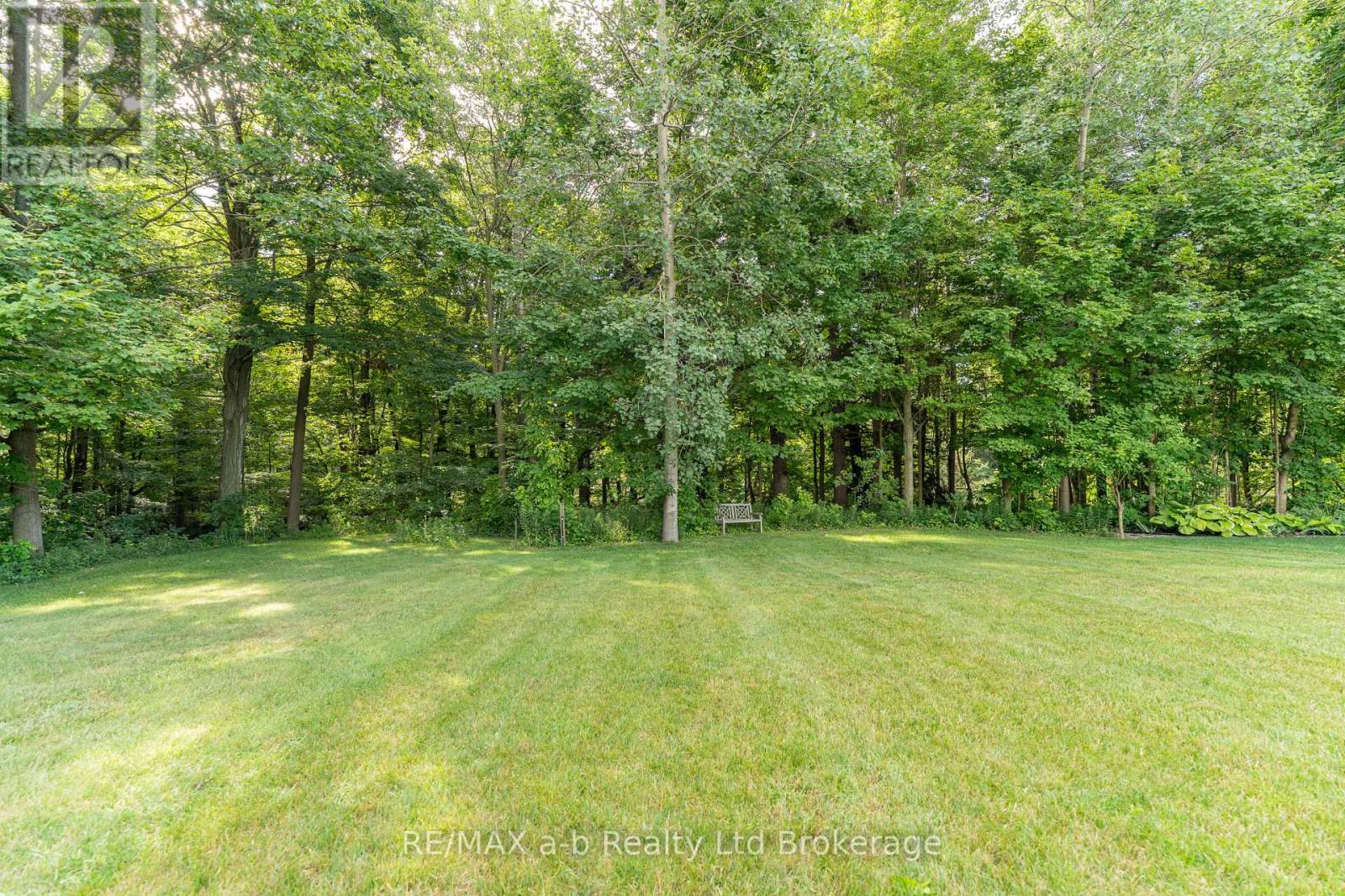 90 Weston Drive, Tillsonburg, Ontario  N4G 5W9 - Photo 41 - X12913344
