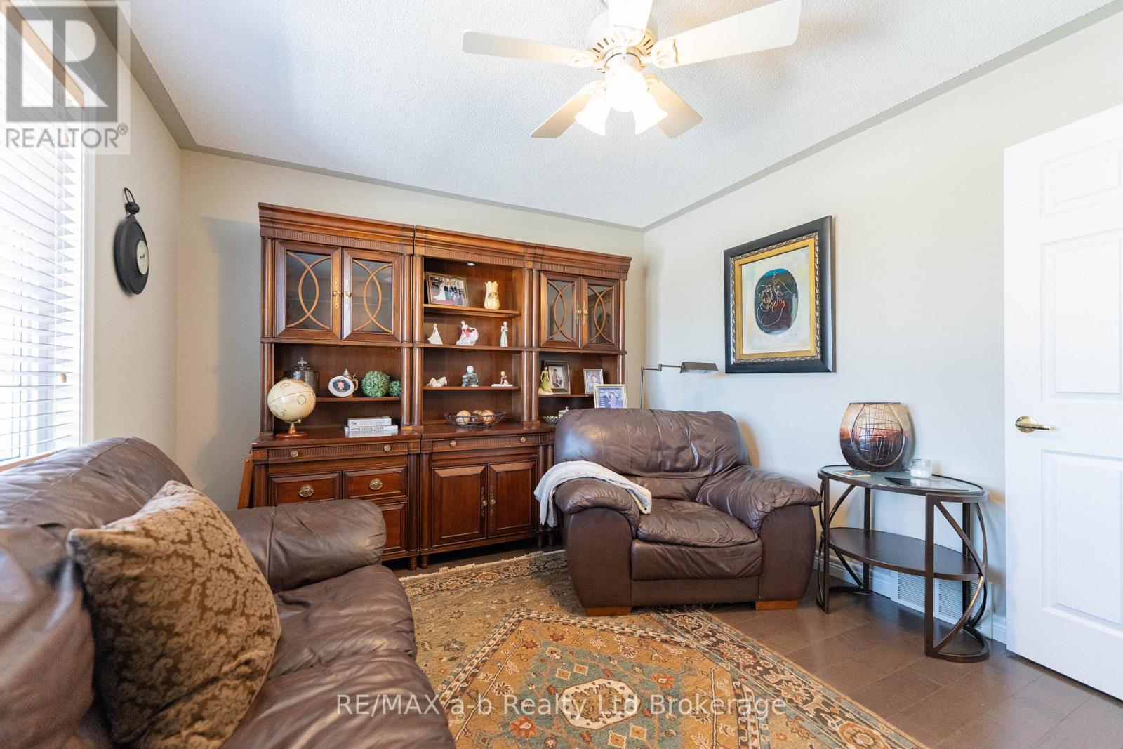 90 Weston Drive, Tillsonburg, Ontario  N4G 5W9 - Photo 8 - X12913344