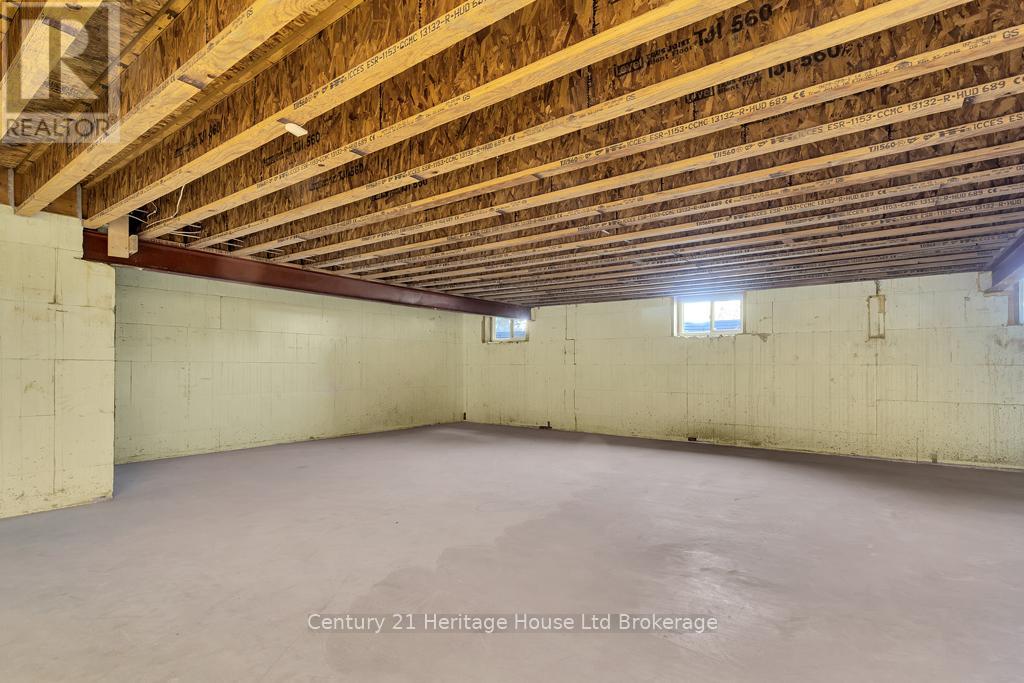 11069 Rogers Road, Malahide, Ontario  N5H 2R6 - Photo 19 - X12913682