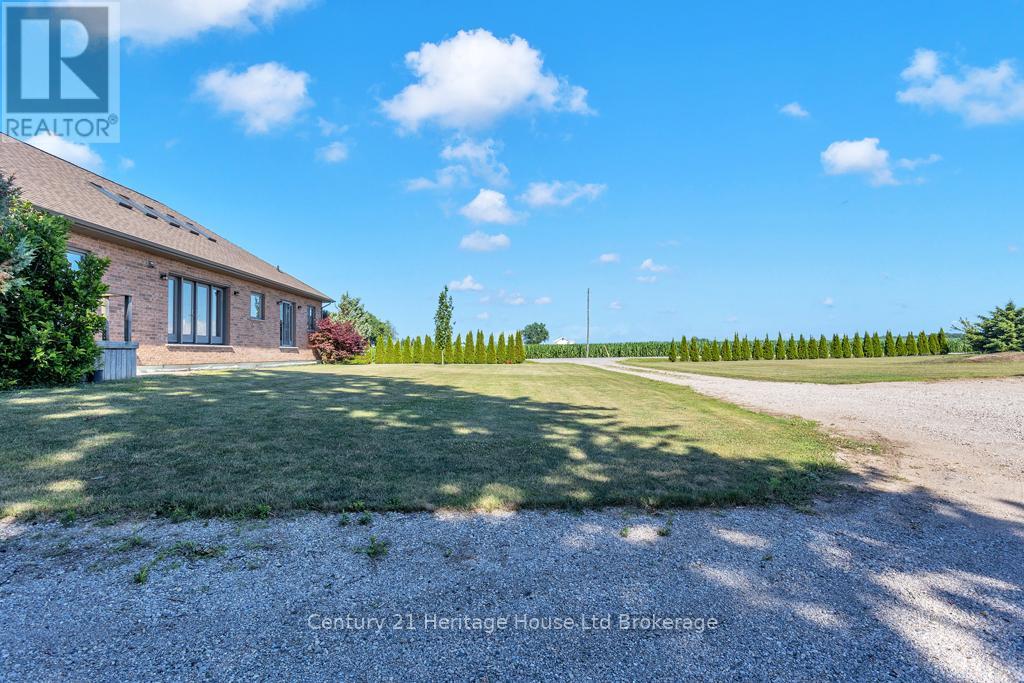 11069 Rogers Road, Malahide, Ontario  N5H 2R6 - Photo 23 - X12913682