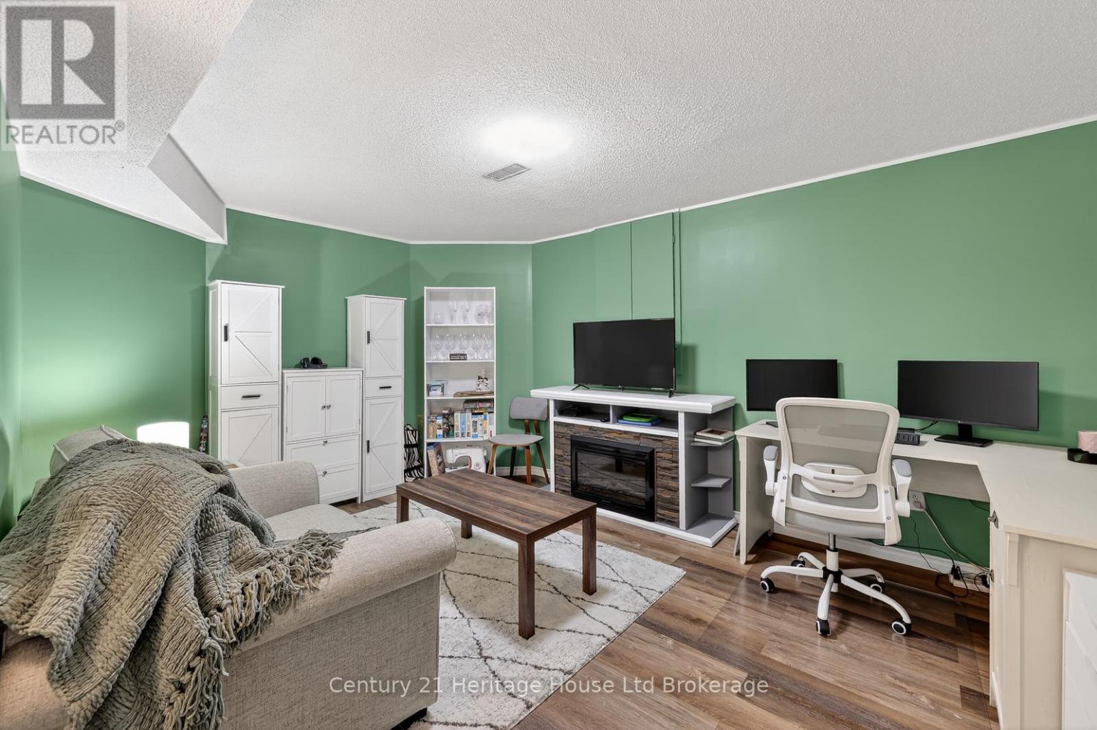 129 Anderson Street, Woodstock (Woodstock - South), Ontario  N4S 8Z6 - Photo 23 - X12914808