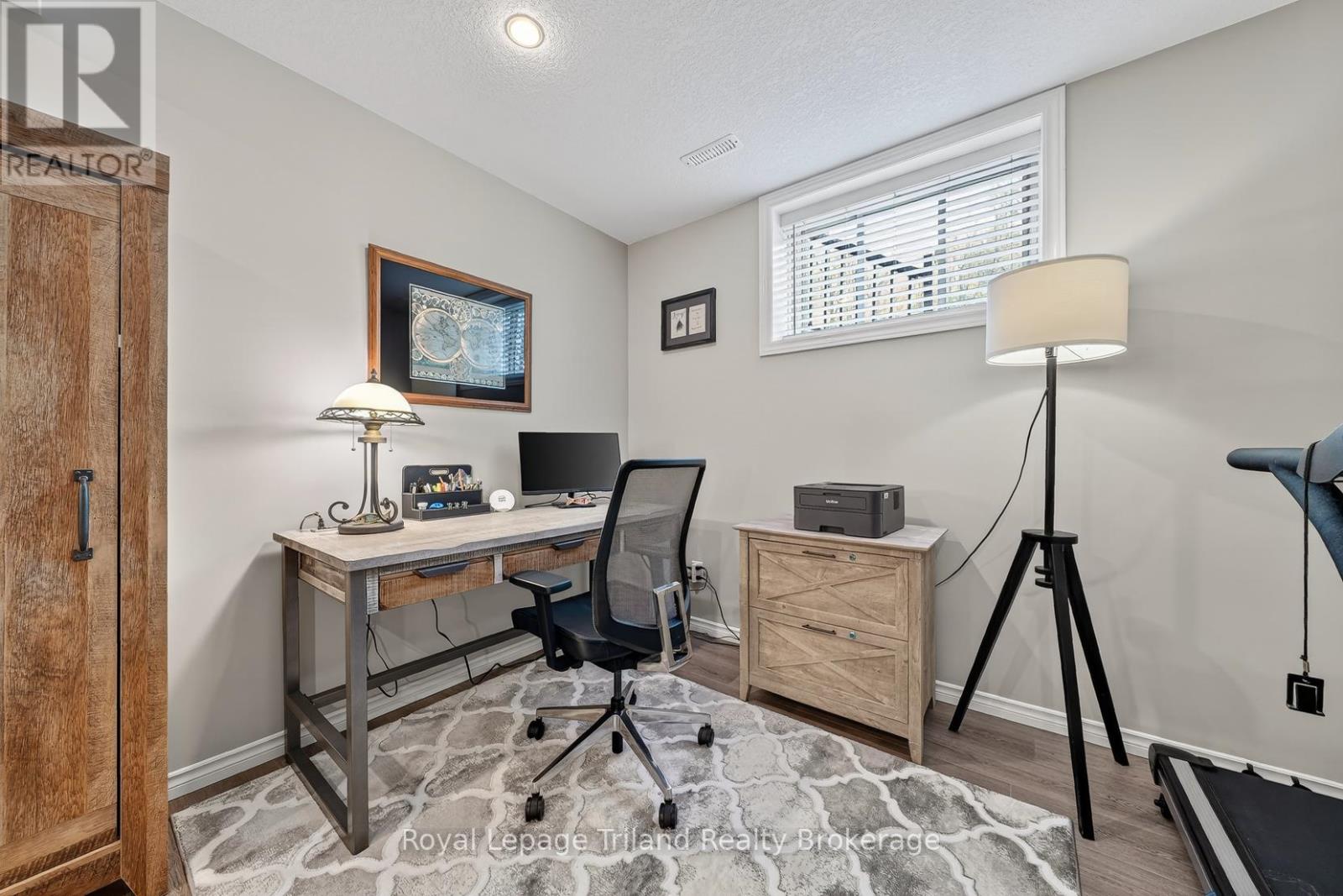 46 Colin Avenue, Tillsonburg, Ontario  N4G 0E5 - Photo 34 - X12915392