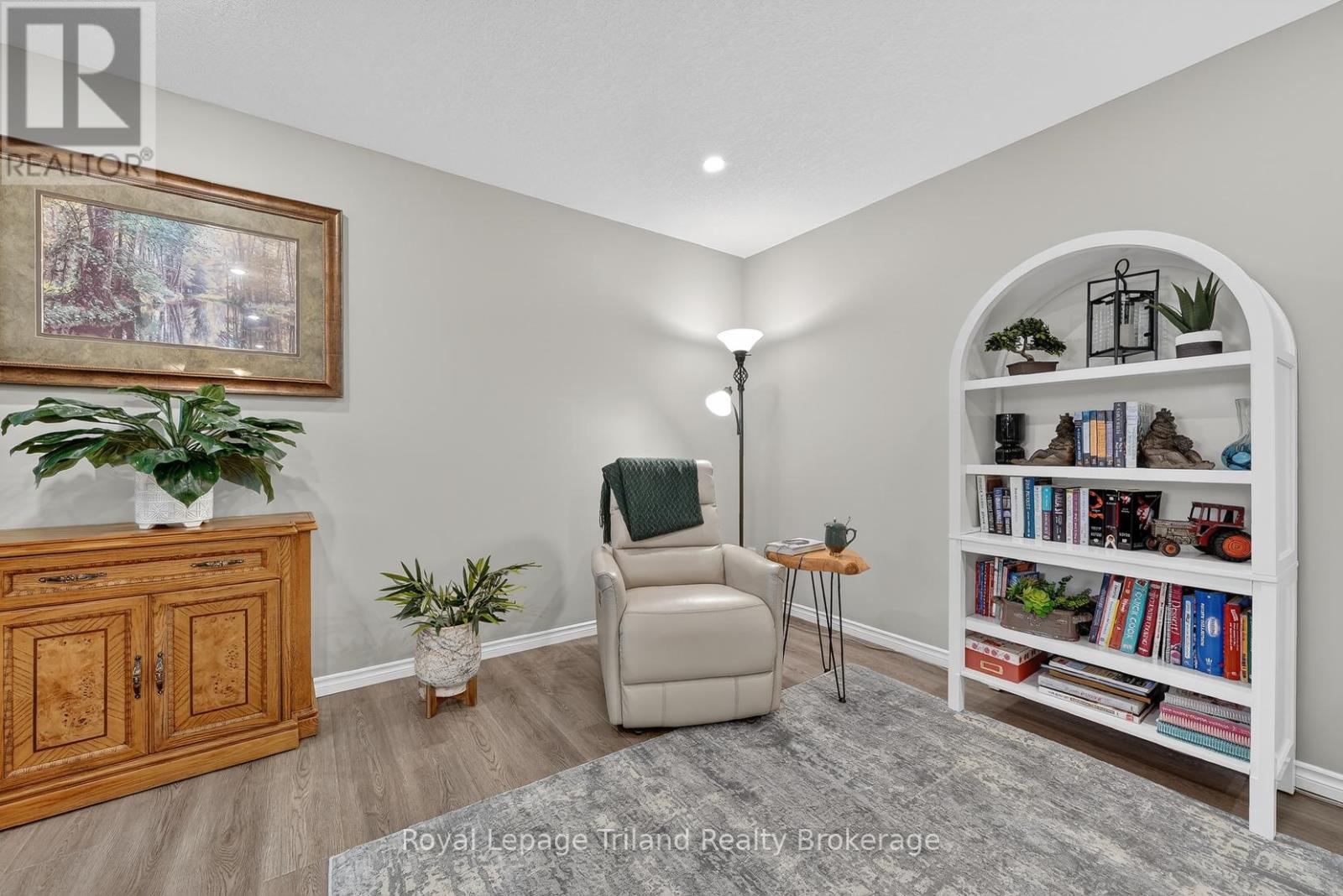 46 Colin Avenue, Tillsonburg, Ontario  N4G 0E5 - Photo 35 - X12915392