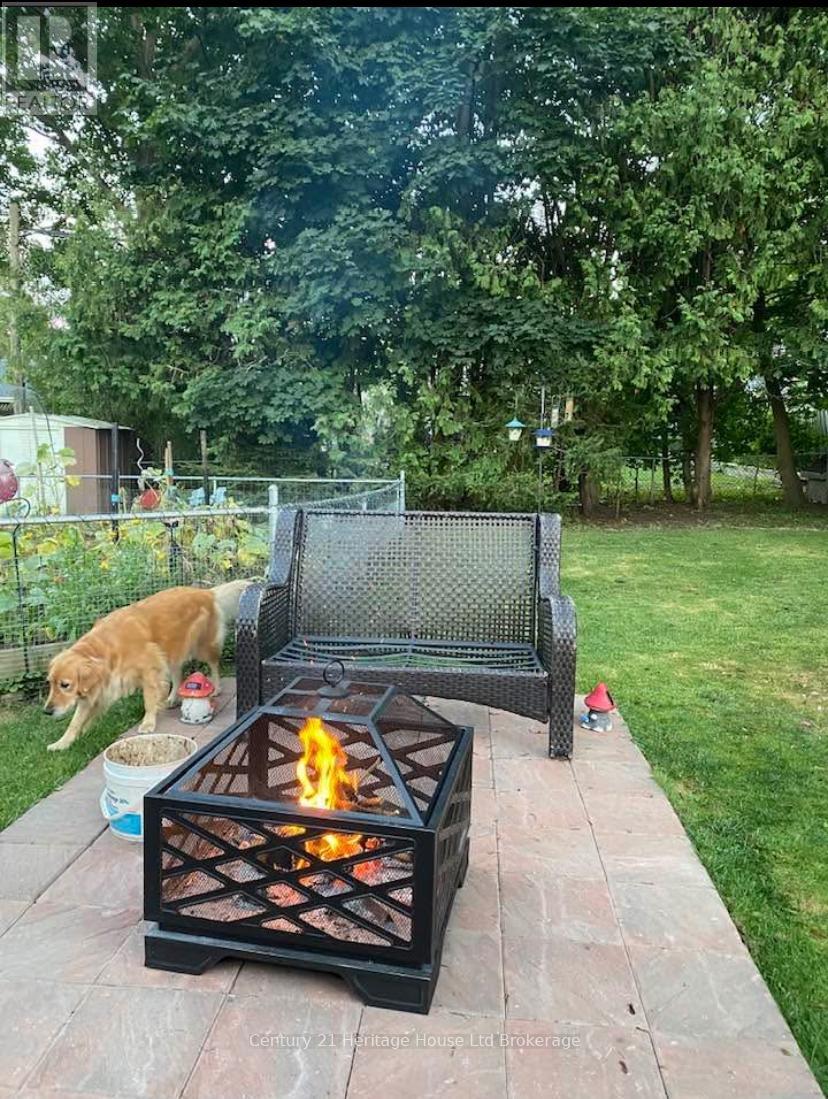 856 Grosvenor Street W, Woodstock (Woodstock - North), Ontario  N4S 5G6 - Photo 40 - X12915598