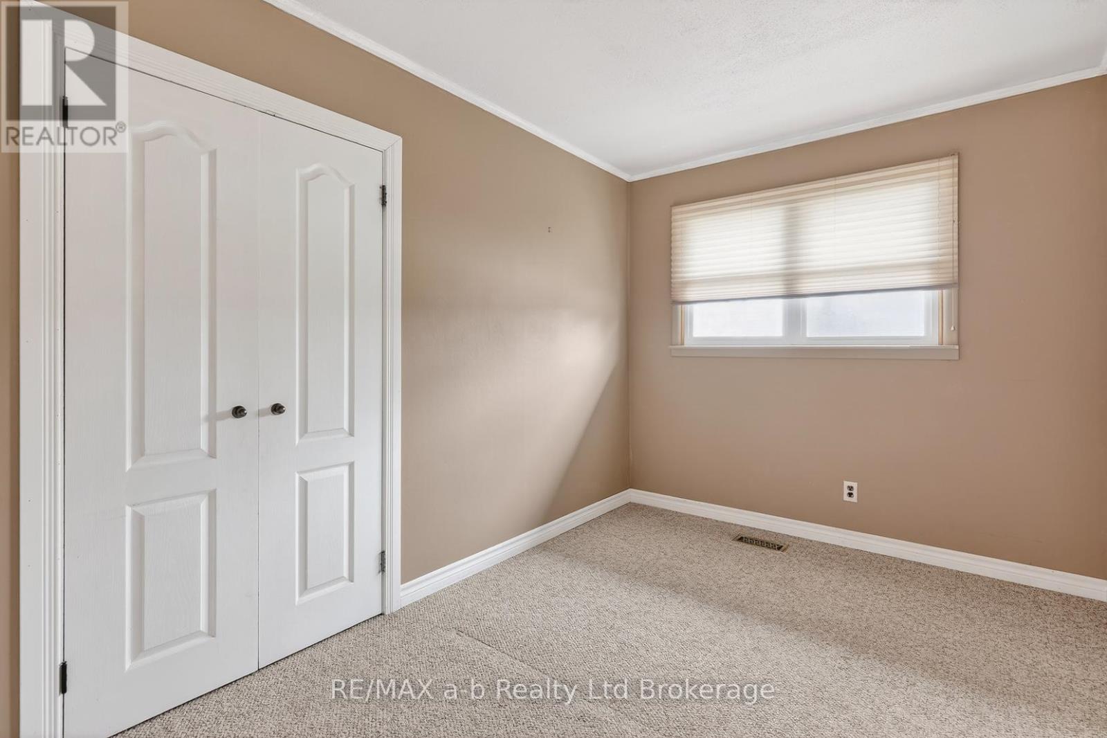 23 Glenn Avenue, Ingersoll (Ingersoll - South), Ontario  N5C 2C9 - Photo 23 - X12916032