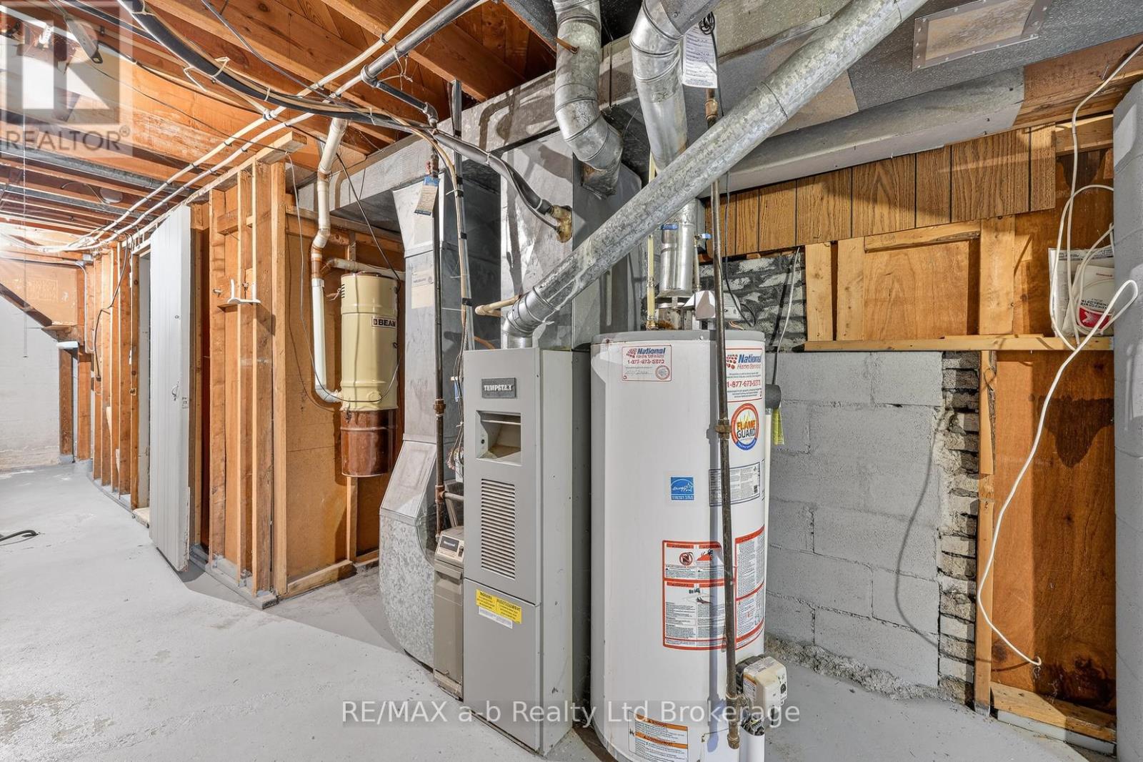 23 Glenn Avenue, Ingersoll (Ingersoll - South), Ontario  N5C 2C9 - Photo 29 - X12916032