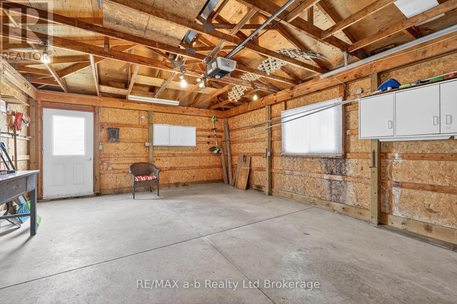 23 Glenn Avenue, Ingersoll (Ingersoll - South), Ontario  N5C 2C9 - Photo 31 - X12916032