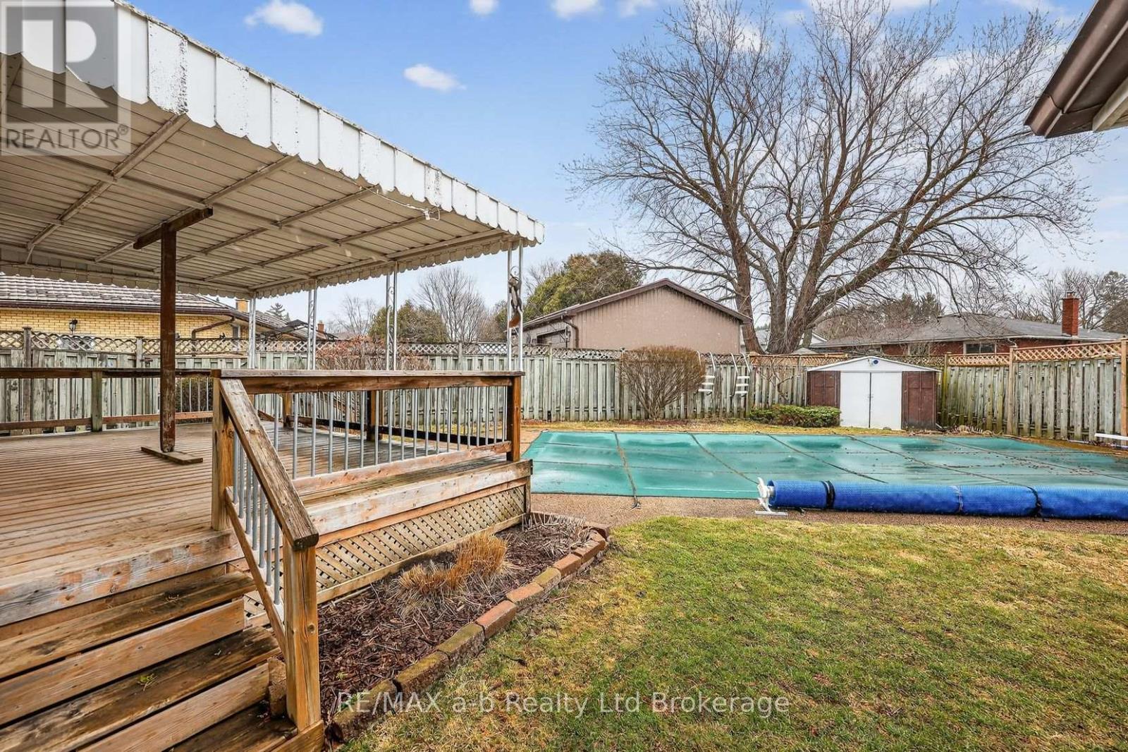 23 Glenn Avenue, Ingersoll (Ingersoll - South), Ontario  N5C 2C9 - Photo 4 - X12916032