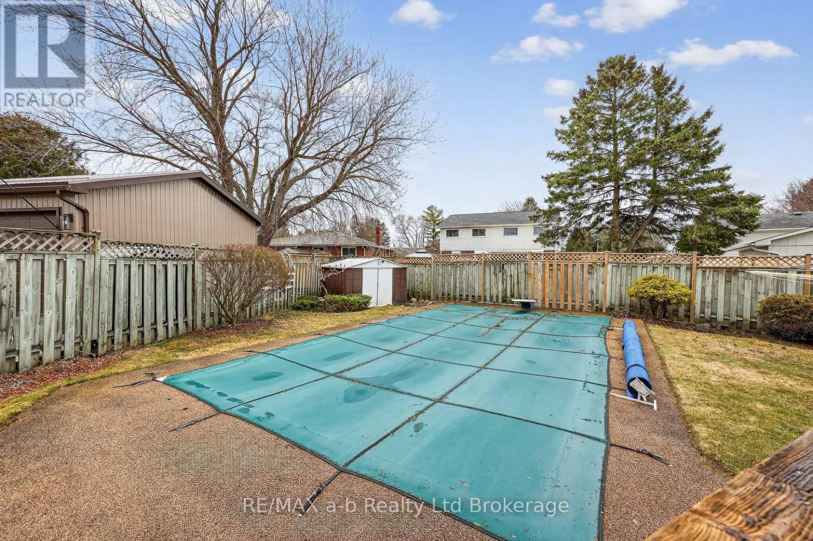 23 Glenn Avenue, Ingersoll (Ingersoll - South), Ontario  N5C 2C9 - Photo 8 - X12916032