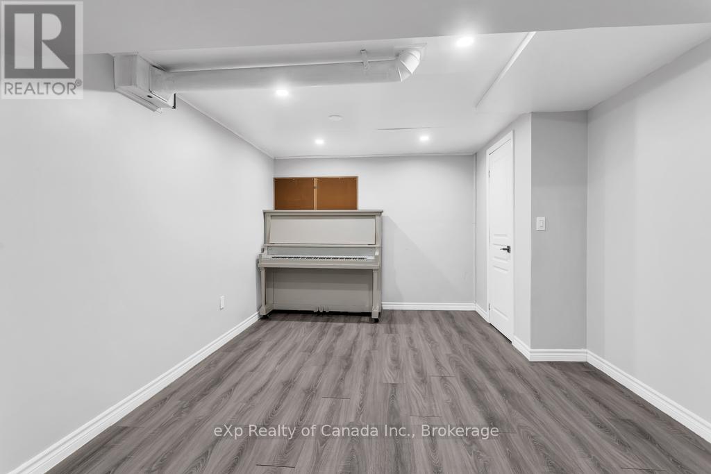 285687 Airport Road, Norwich (Norwich Town), Ontario  N0J 1P0 - Photo 26 - X12916534