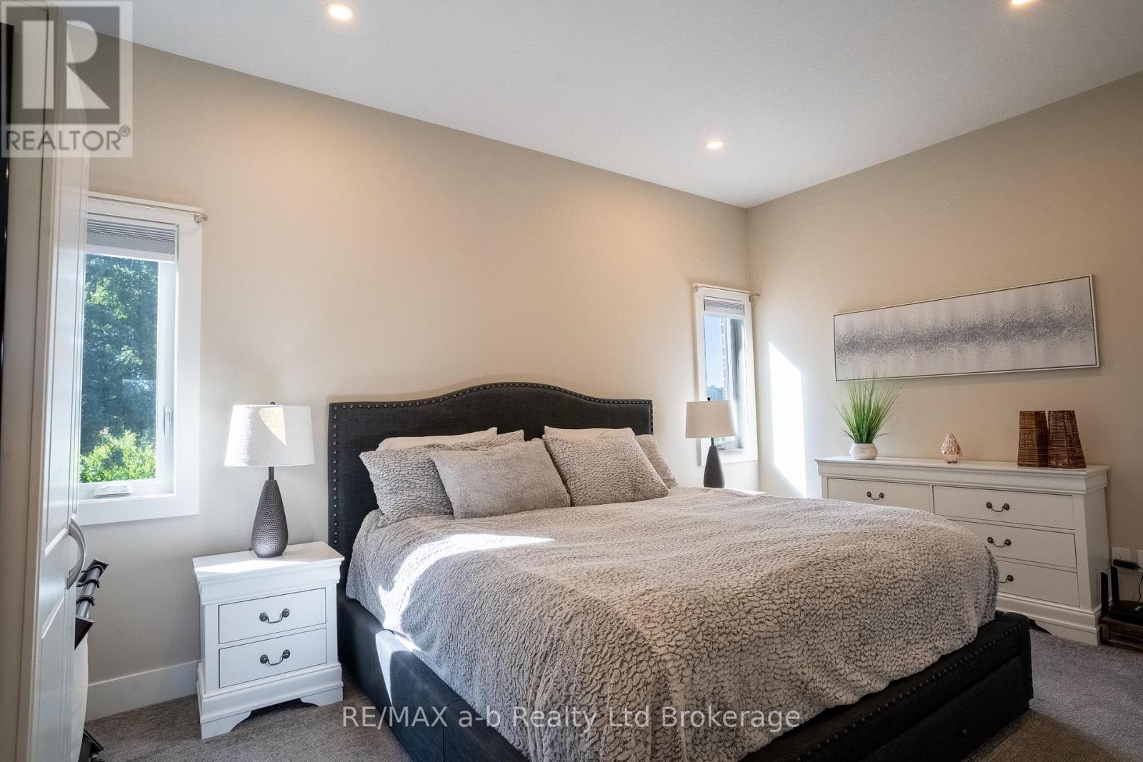 324500 Mount Elgin Road, South-West Oxford, Ontario  N0J 1N0 - Photo 10 - X12918414