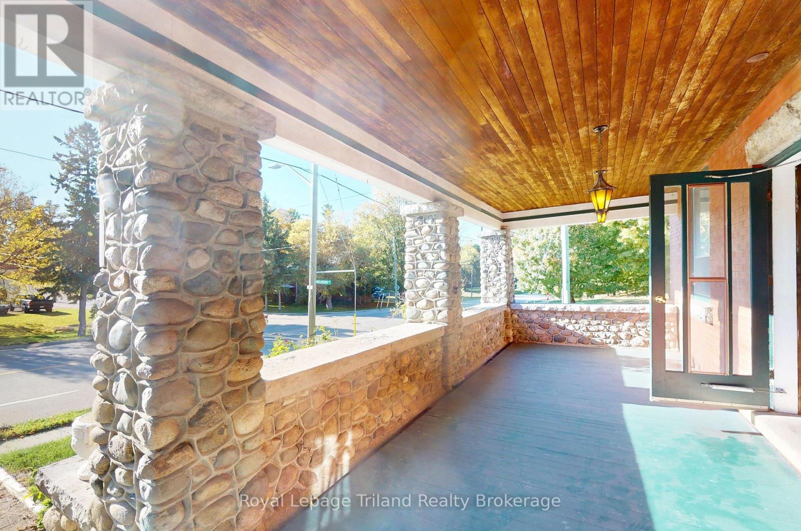 144 Huron Street, Zorra (Embro), Ontario  N0J 1J0 - Photo 8 - X12919338