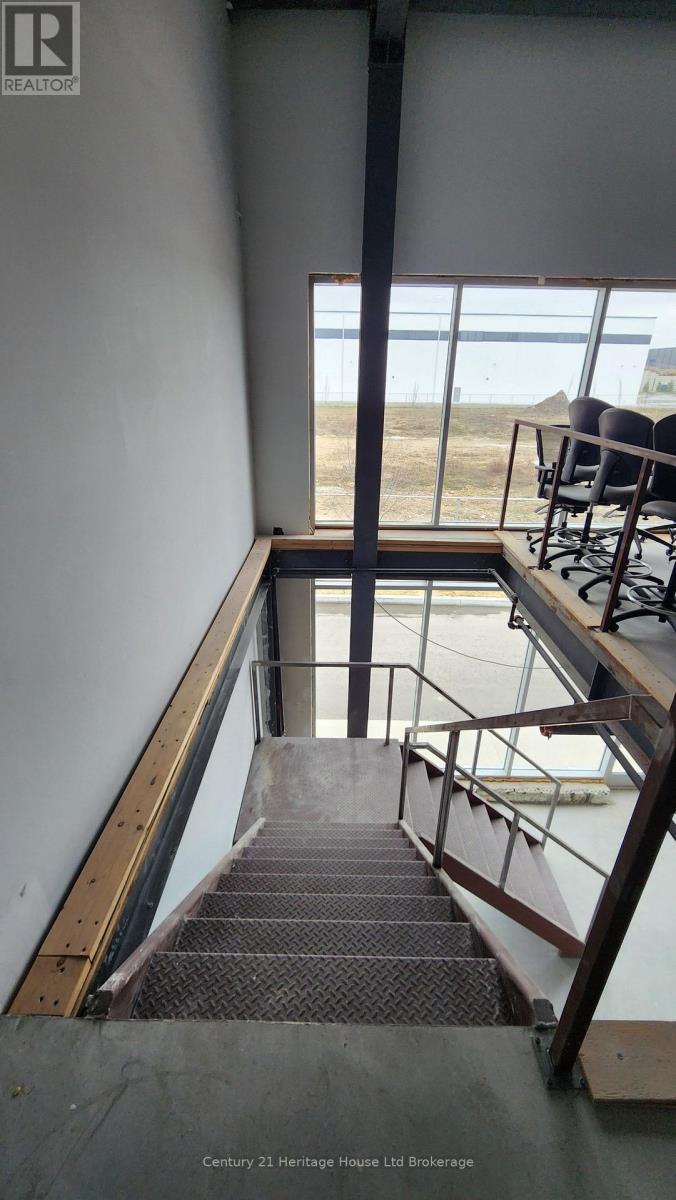 2 - 449 Griffin Way, Woodstock (Woodstock - North), Ontario  N4T 0N2 - Photo 9 - X12919610