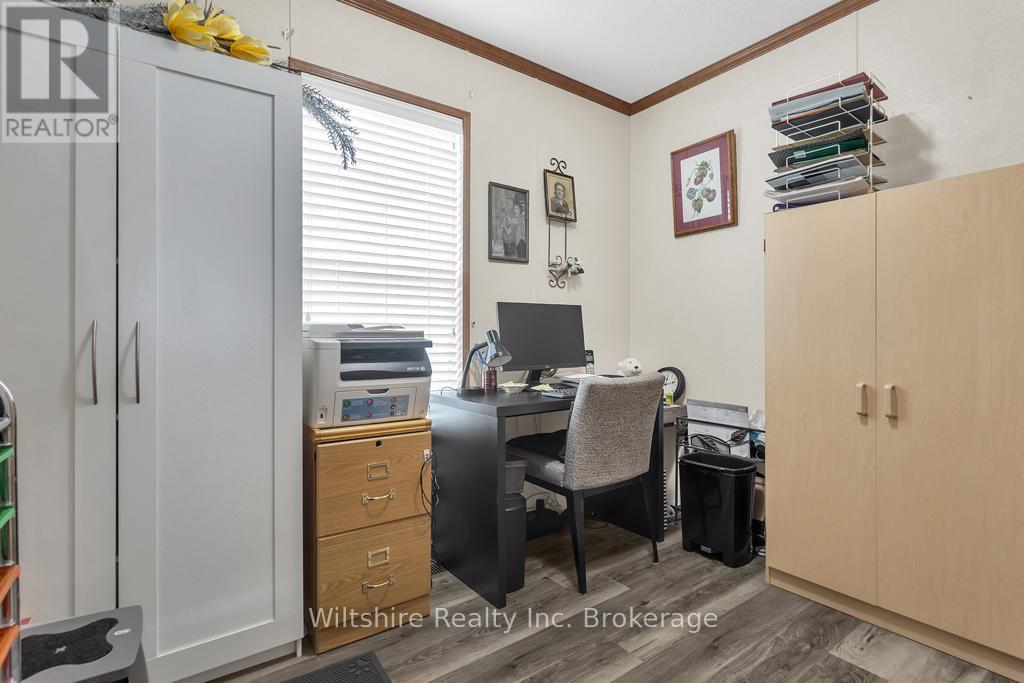 5w - 23 North Street W, Tillsonburg, Ontario  N4G 1B9 - Photo 10 - X12919970