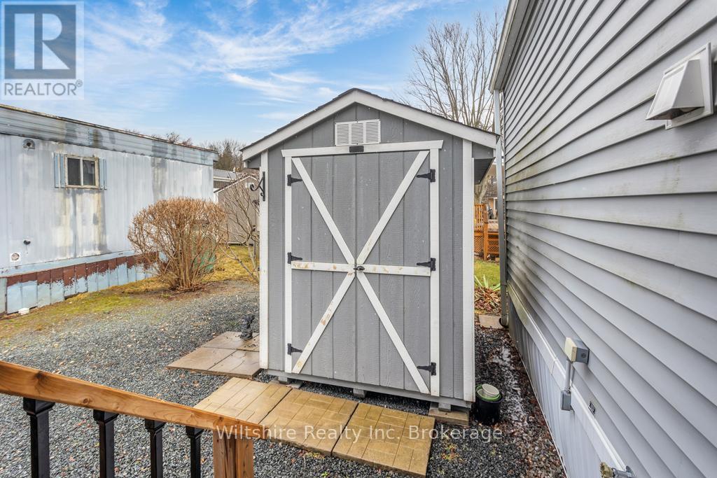 5w - 23 North Street W, Tillsonburg, Ontario  N4G 1B9 - Photo 16 - X12919970