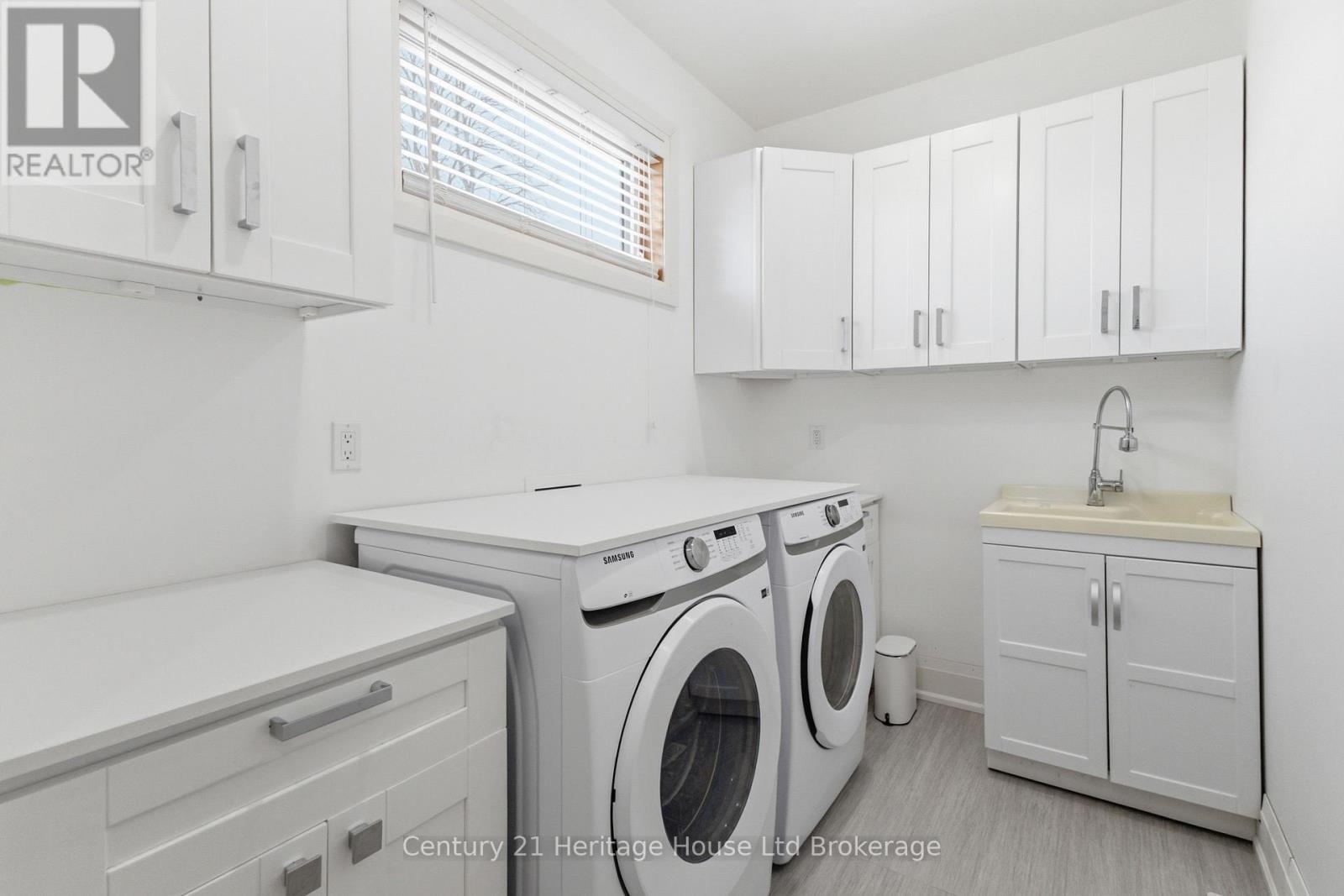 61 Applewood Crescent, London South (South N), Ontario  N6J 3R1 - Photo 21 - X12920688