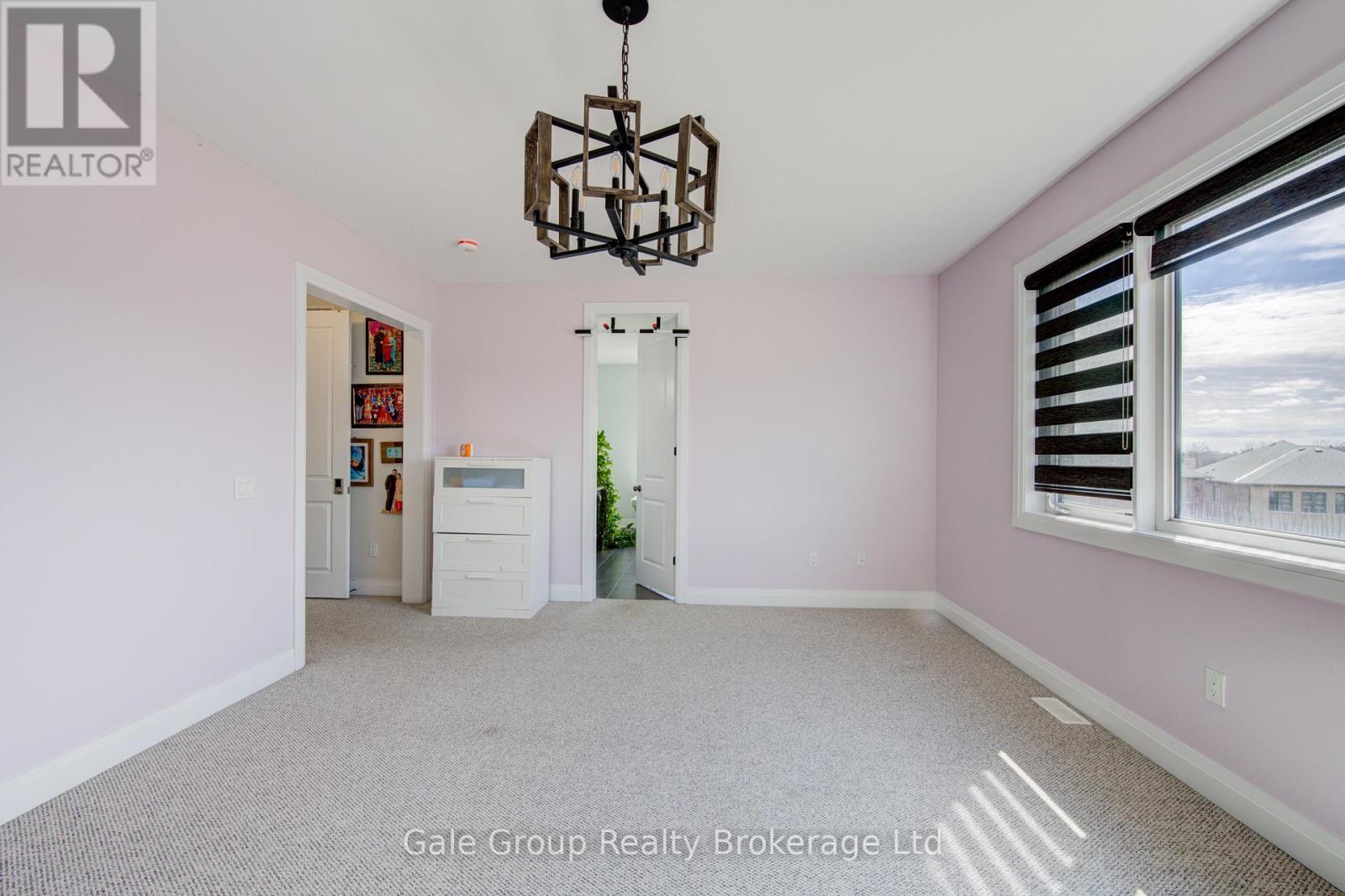 125 Prince Charles Crescent, Woodstock (Woodstock - North), Ontario  N4T 0N1 - Photo 13 - X12920806