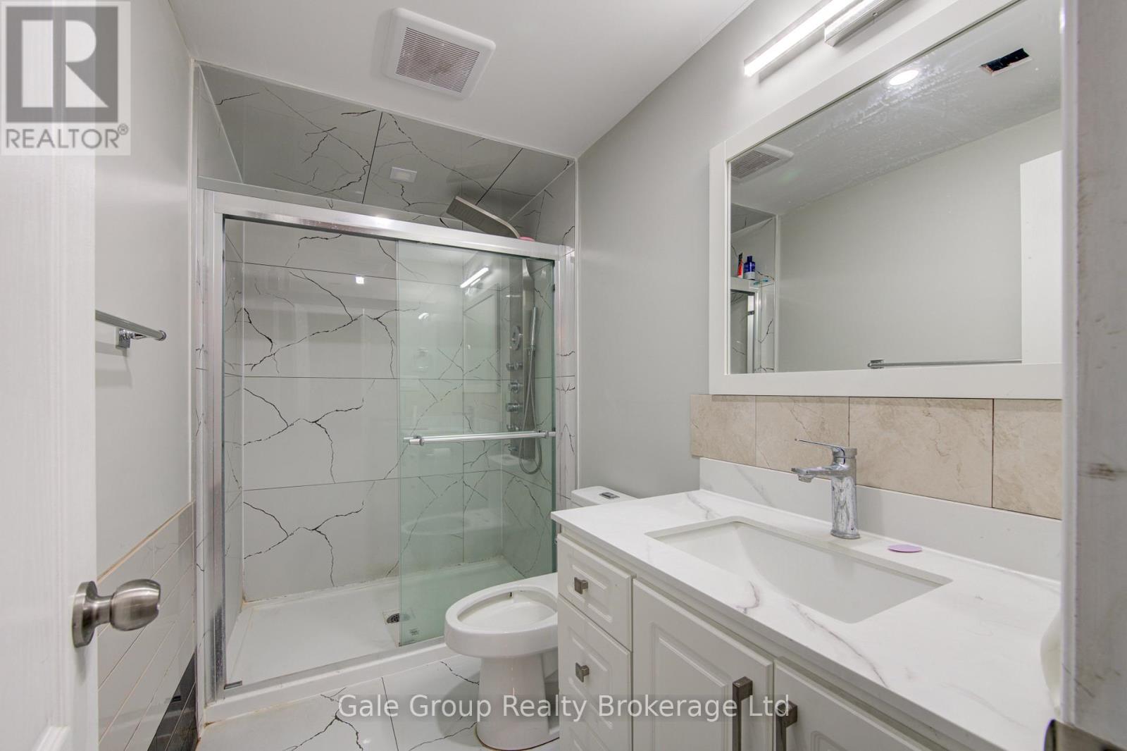 125 Prince Charles Crescent, Woodstock (Woodstock - North), Ontario  N4T 0N1 - Photo 27 - X12920806