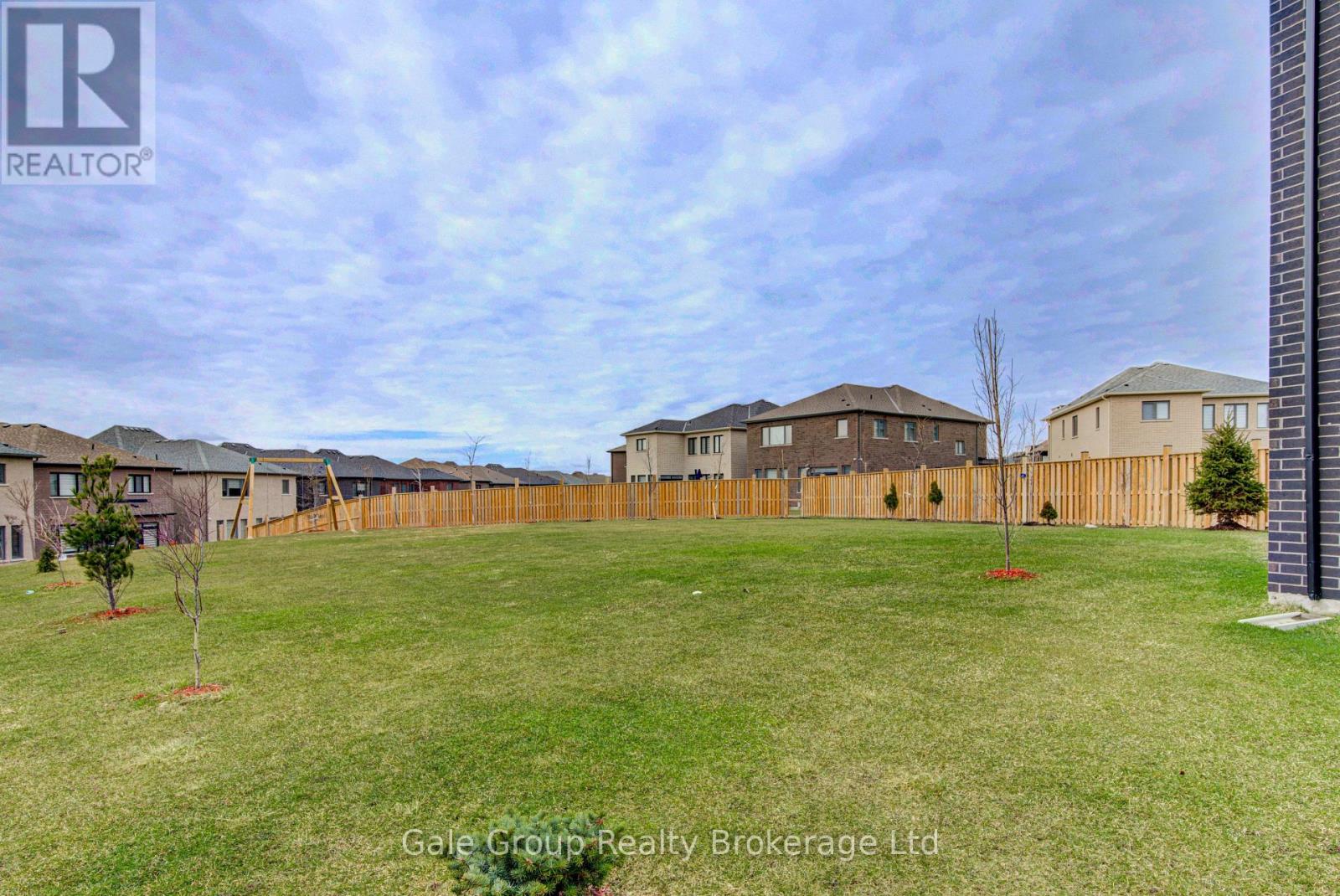 125 Prince Charles Crescent, Woodstock (Woodstock - North), Ontario  N4T 0N1 - Photo 31 - X12920806