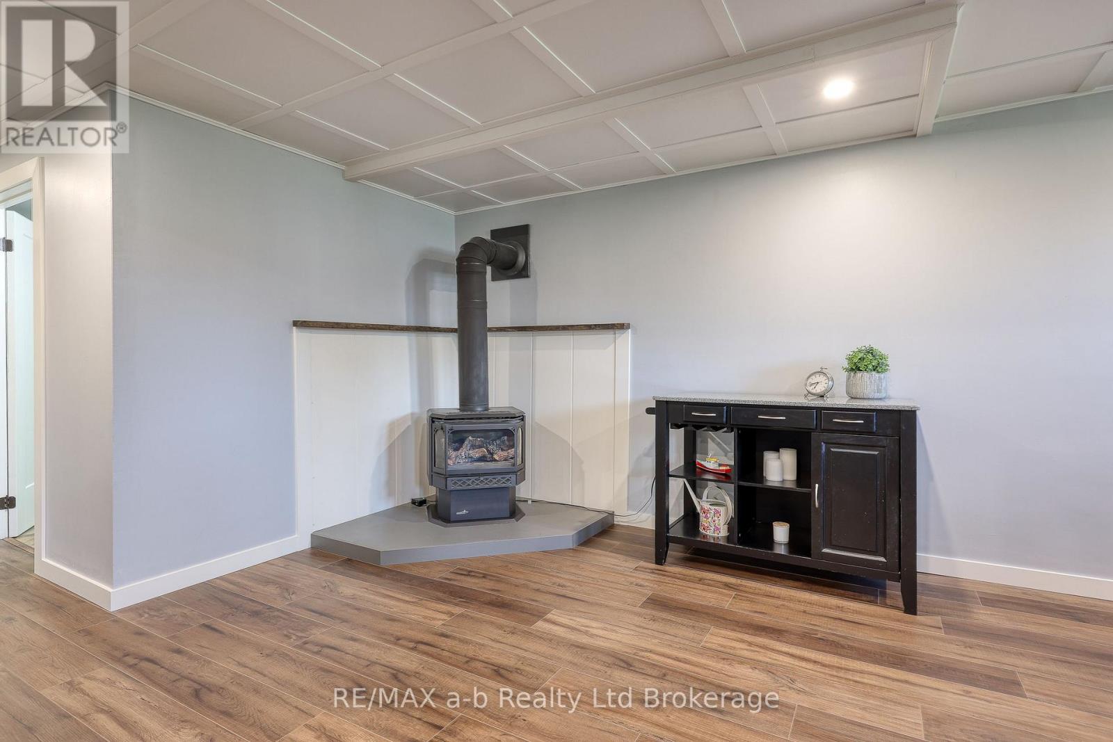 249 Arris Crescent, West Perth (Mitchell), Ontario  N0K 1N0 - Photo 23 - X12921734