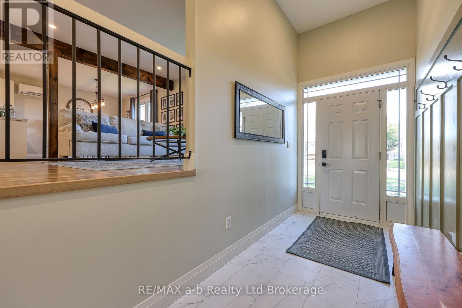 249 Arris Crescent, West Perth (Mitchell), Ontario  N0K 1N0 - Photo 4 - X12921734