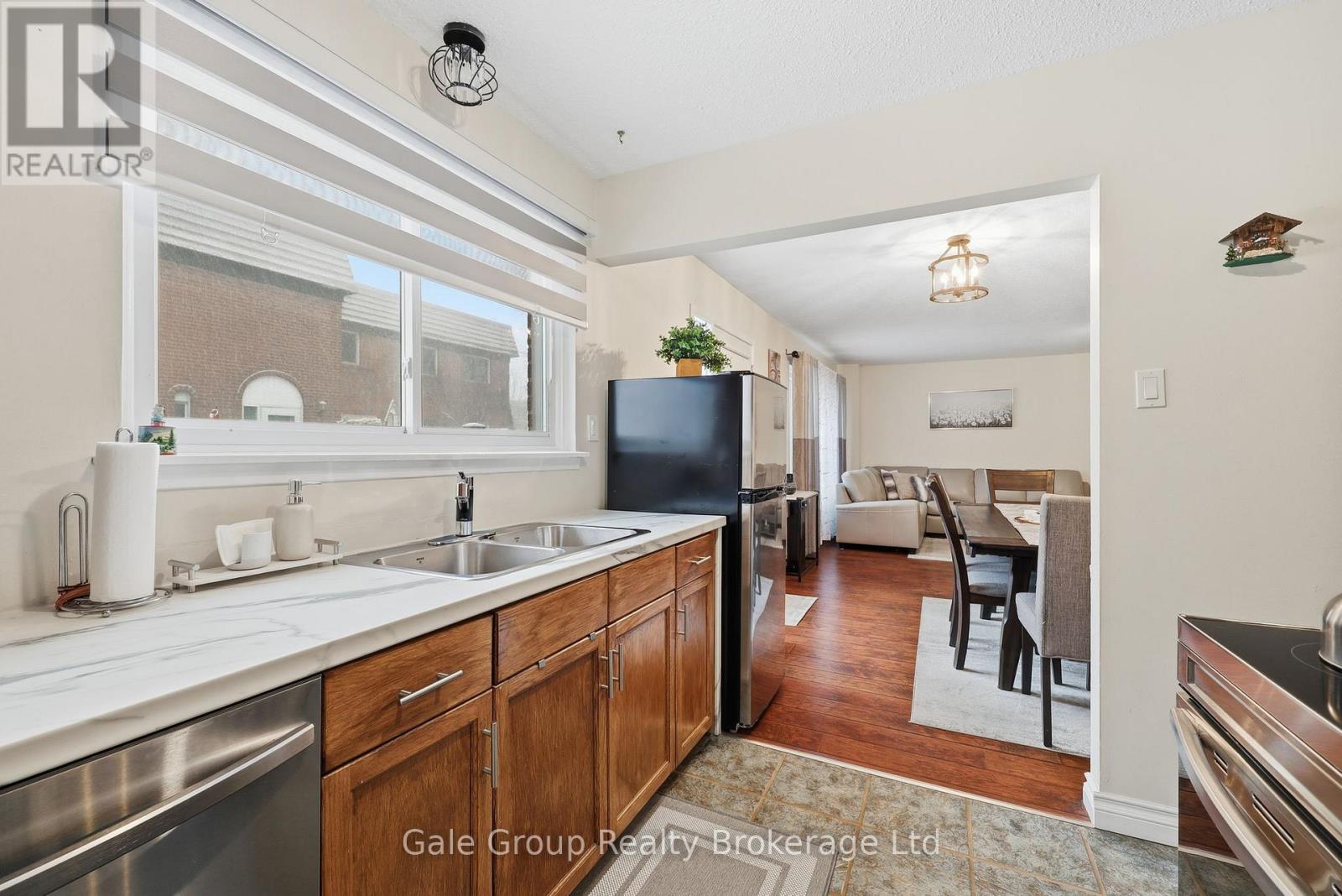 599 Gainsborough Road, London North (North F), Ontario  N6G 2C5 - Photo 24 - X12922380