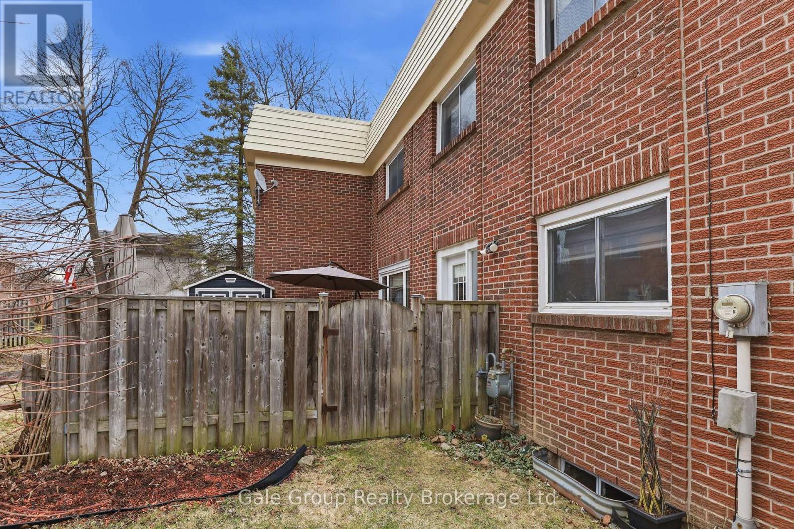 599 Gainsborough Road, London North (North F), Ontario  N6G 2C5 - Photo 3 - X12922380