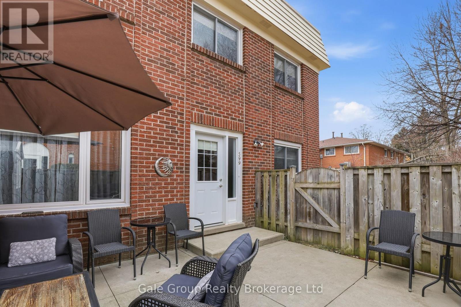 599 Gainsborough Road, London North (North F), Ontario  N6G 2C5 - Photo 4 - X12922380