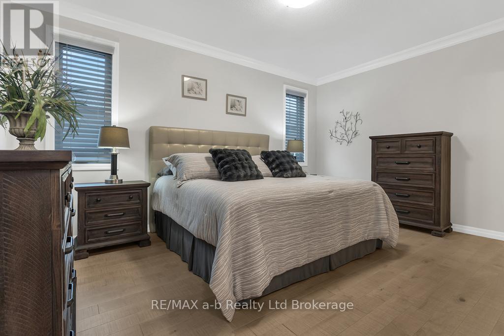 41 Lowrie Crescent, Tillsonburg, Ontario  N4G 0H5 - Photo 19 - X12924494