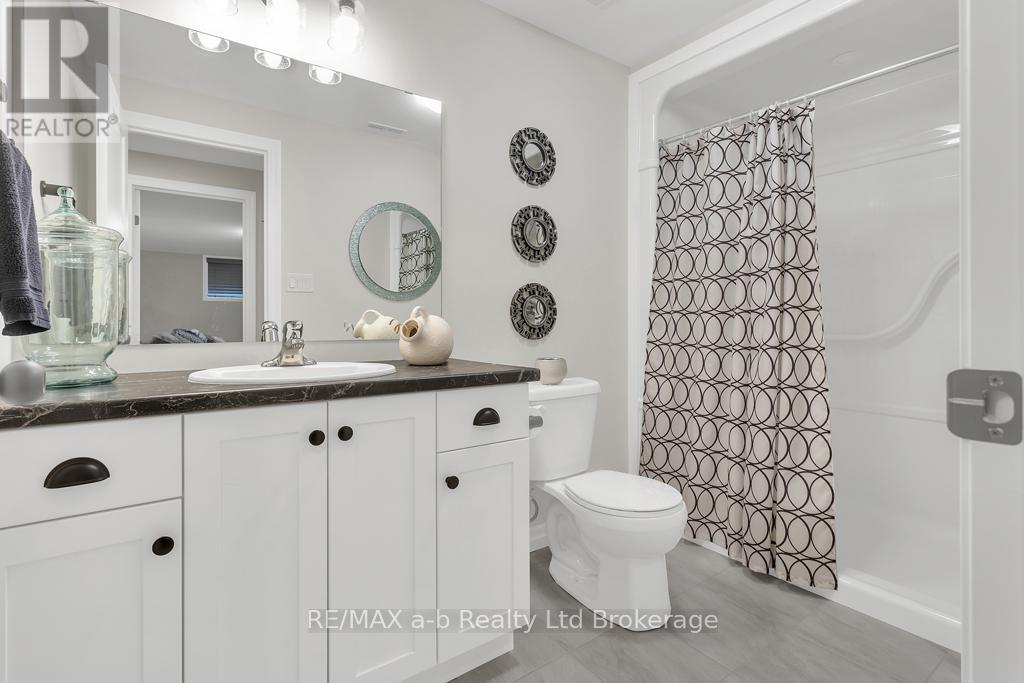 41 Lowrie Crescent, Tillsonburg, Ontario  N4G 0H5 - Photo 27 - X12924494