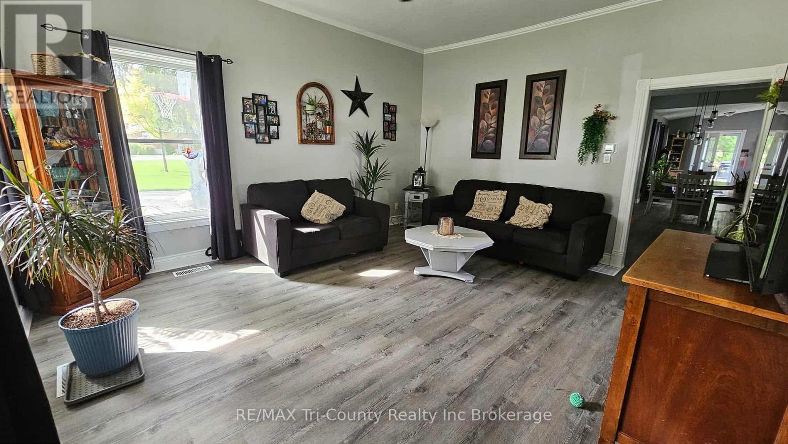 27 Harpurhey Road, Huron East (Harpurhey Village), Ontario  N0K 1W0 - Photo 9 - X12925416