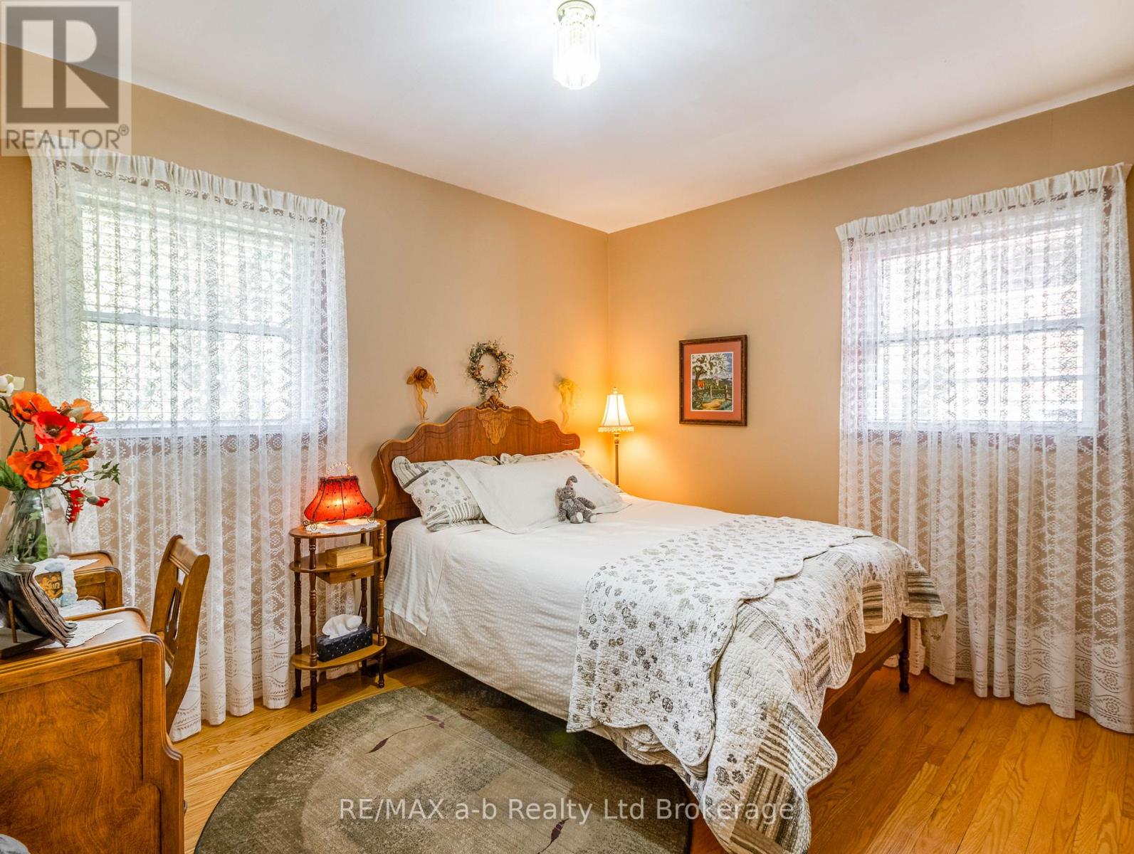 543 Highland Drive, Woodstock (Woodstock - North), Ontario  N4S 5X1 - Photo 11 - X12925974