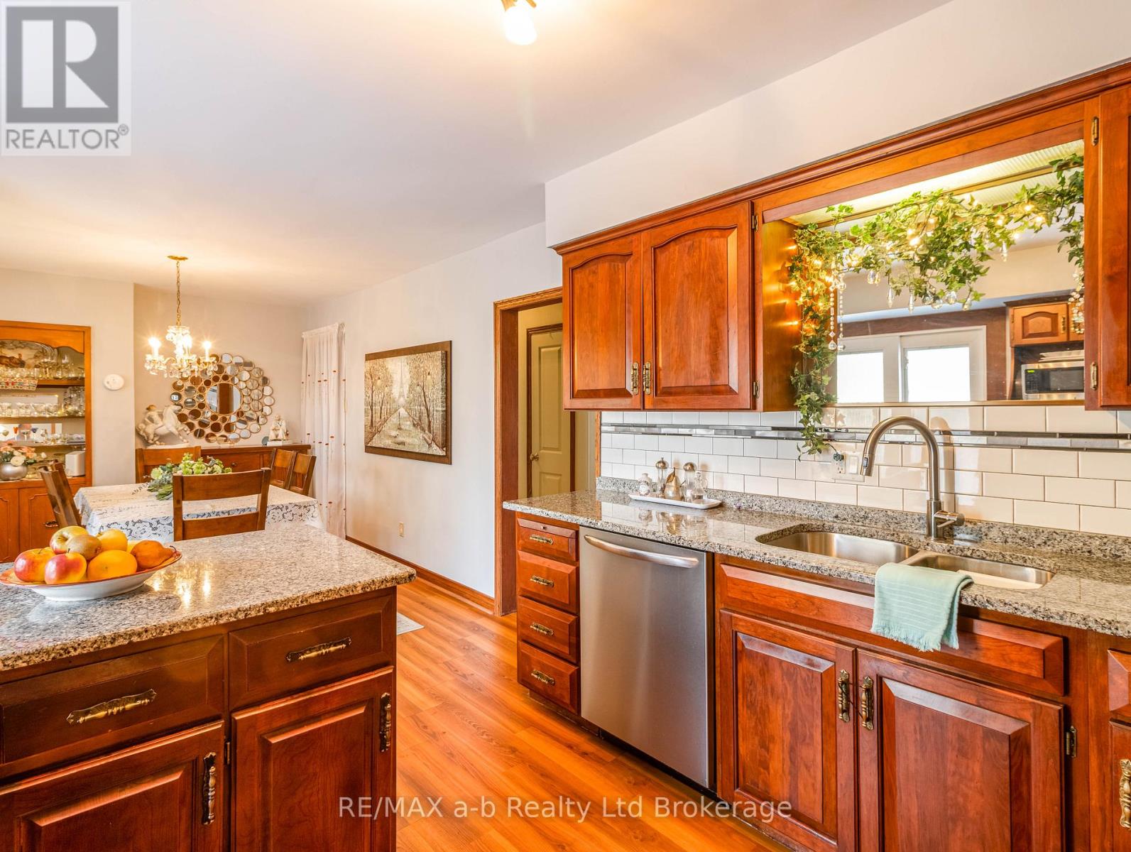 543 Highland Drive, Woodstock (Woodstock - North), Ontario  N4S 5X1 - Photo 19 - X12925974