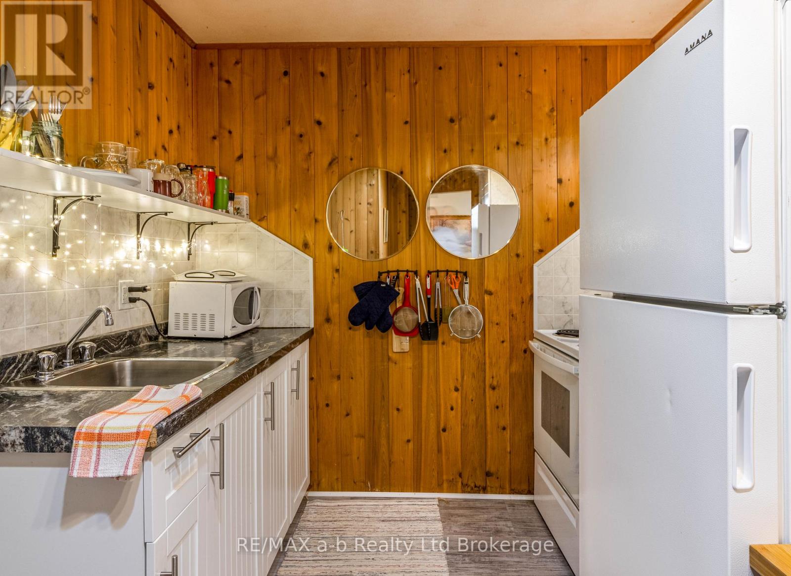 543 Highland Drive, Woodstock (Woodstock - North), Ontario  N4S 5X1 - Photo 24 - X12925974