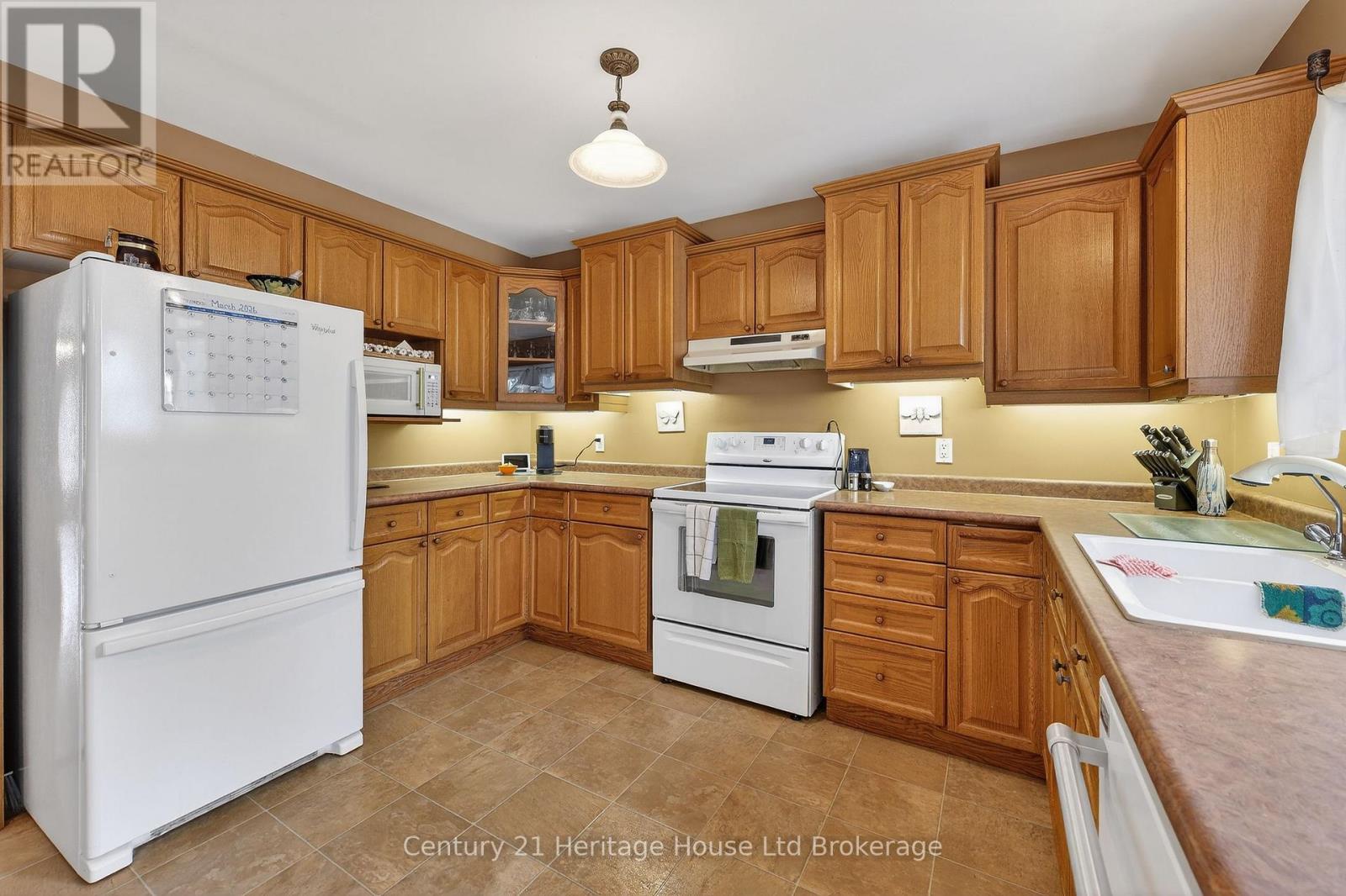 11 Mccreery Road, Ingersoll (Ingersoll - North), Ontario  N5C 4E9 - Photo 13 - X12926504