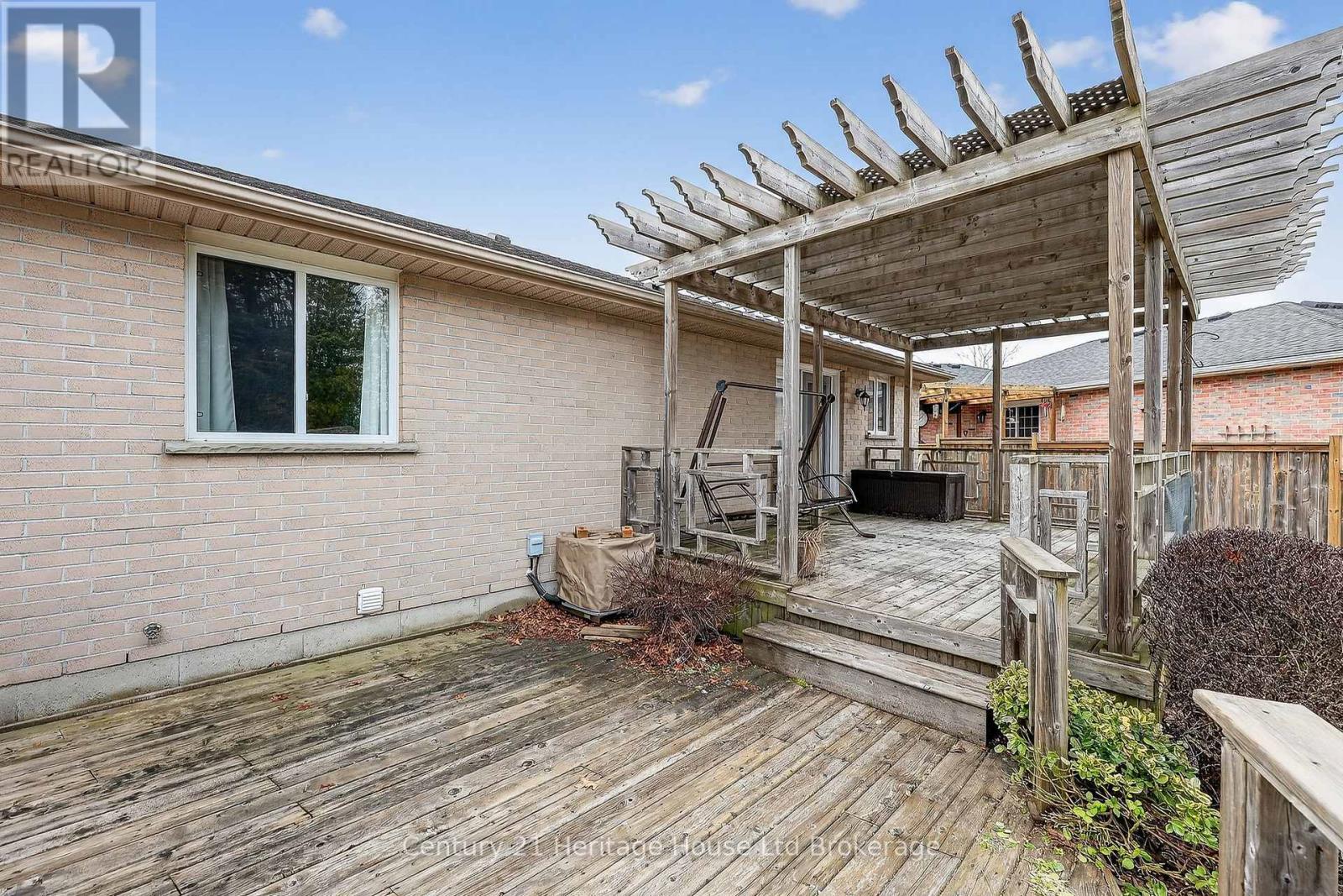 11 Mccreery Road, Ingersoll (Ingersoll - North), Ontario  N5C 4E9 - Photo 29 - X12926504