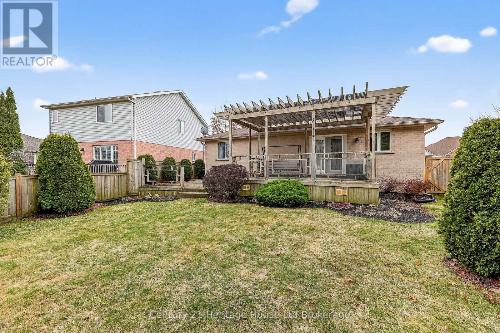 11 Mccreery Road, Ingersoll (Ingersoll - North), Ontario  N5C 4E9 - Photo 33 - X12926504