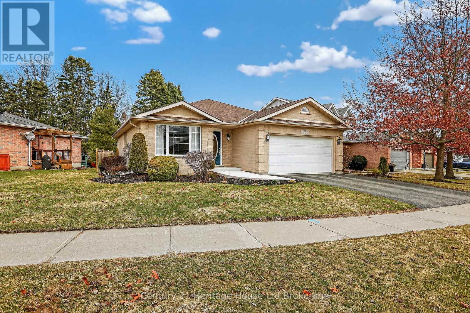 11 Mccreery Road, Ingersoll (Ingersoll - North), Ontario  N5C 4E9 - Photo 4 - X12926504