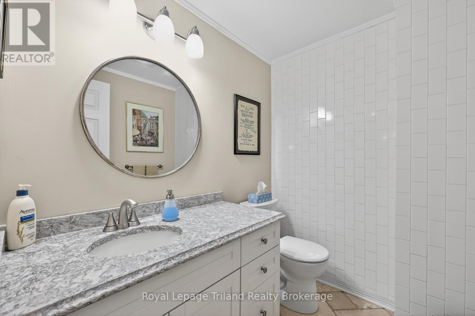 637 Lansdowne Avenue, Woodstock (Woodstock - North), Ontario  N4T 1K2 - Photo 15 - X12929840