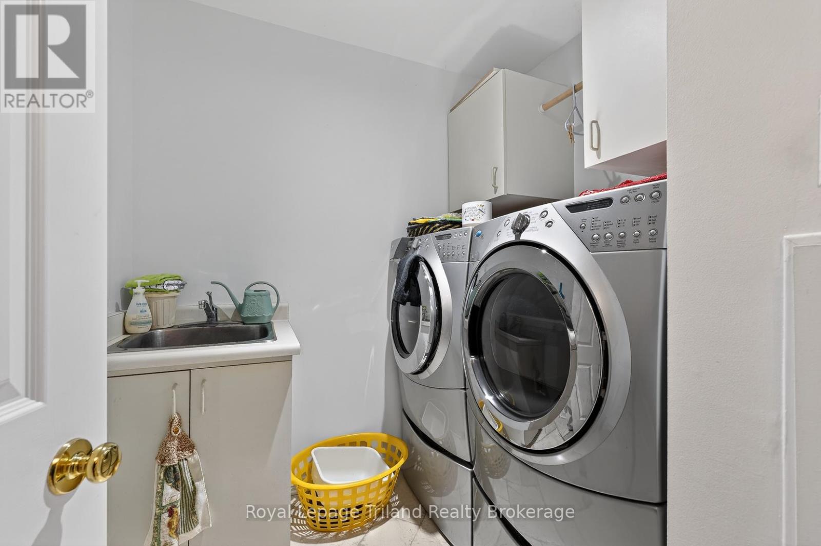 637 Lansdowne Avenue, Woodstock (Woodstock - North), Ontario  N4T 1K2 - Photo 16 - X12929840