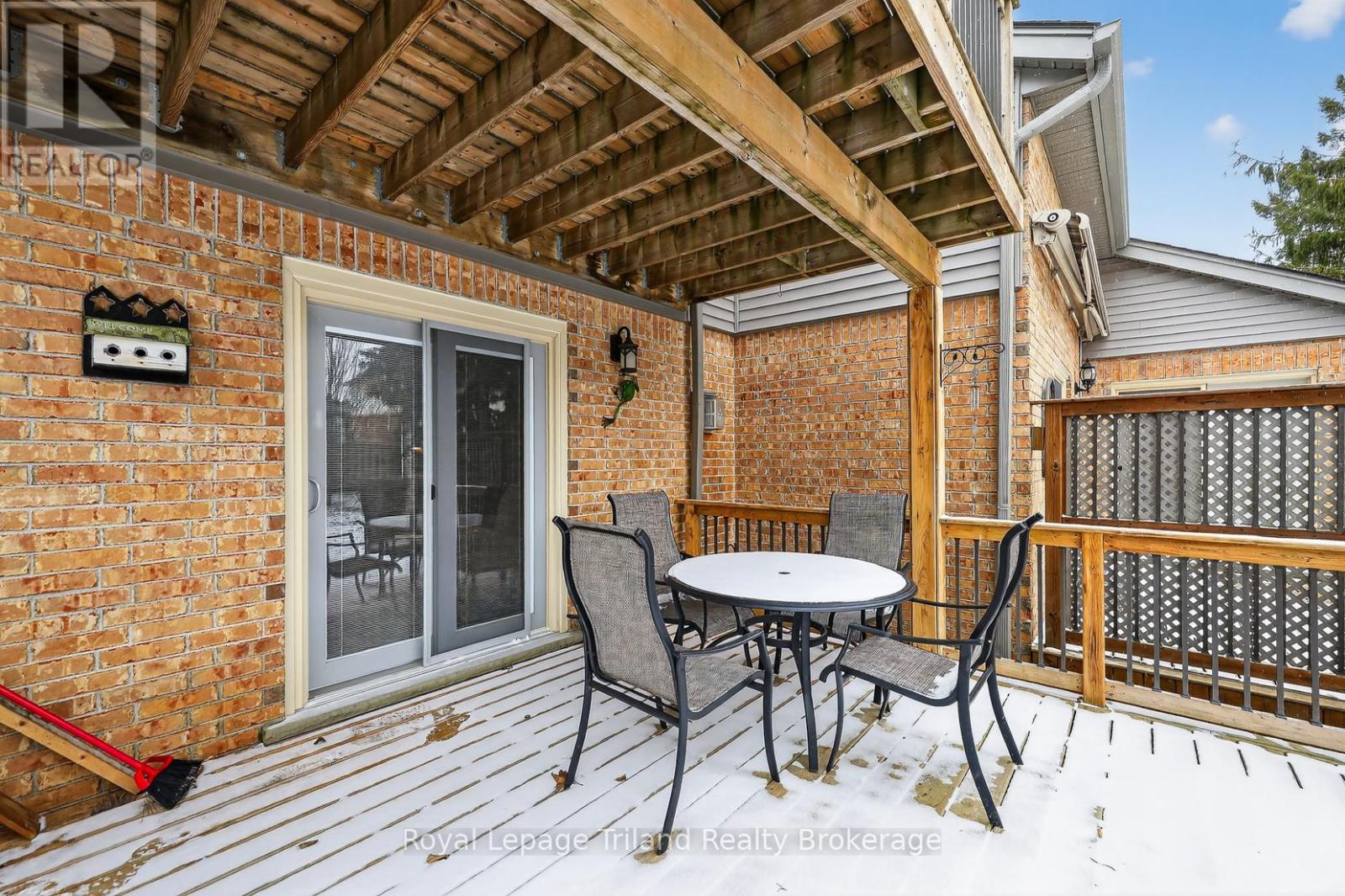 637 Lansdowne Avenue, Woodstock (Woodstock - North), Ontario  N4T 1K2 - Photo 31 - X12929840