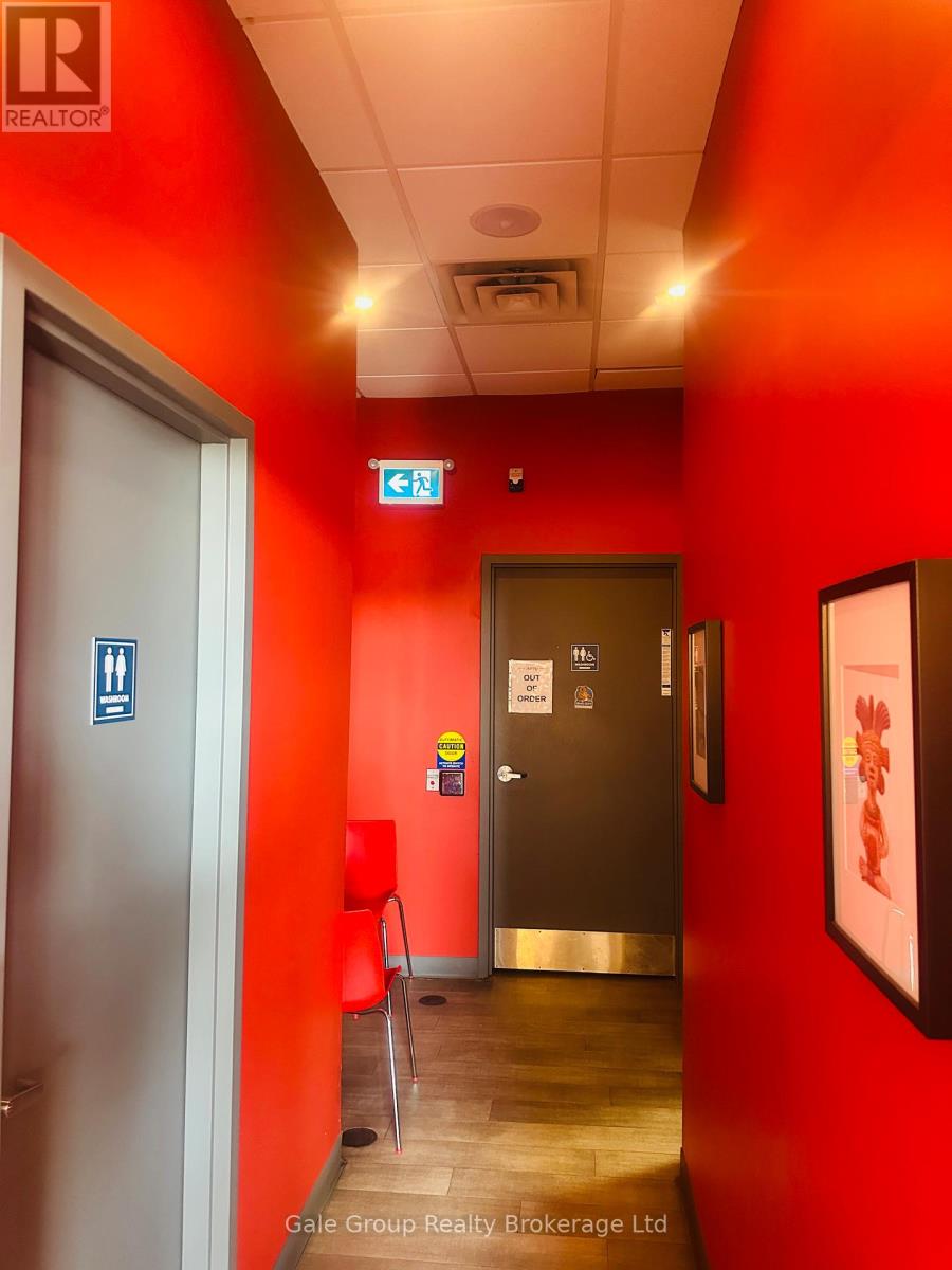 1080 Wilson Street W, Hamilton (Ancaster), Ontario  L9G 3K9 - Photo 14 - X12930020