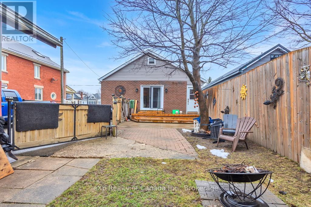 762 Little Hill Street, London East (East L), Ontario  N5Z 1M9 - Photo 17 - X12931358