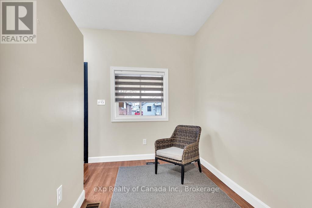 762 Little Hill Street, London East (East L), Ontario  N5Z 1M9 - Photo 3 - X12931358