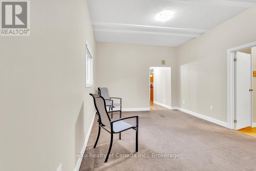 762 Little Hill Street, London East (East L), Ontario  N5Z 1M9 - Photo 4 - X12931358