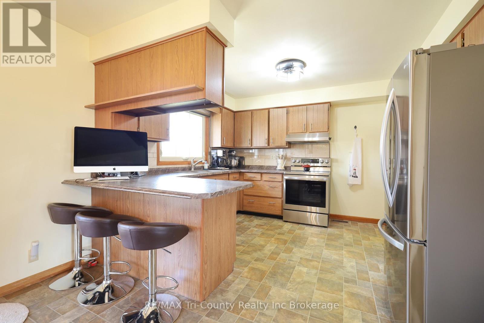 9113 Plank Road, Bayham (Straffordville), Ontario  N0J 1Y0 - Photo 4 - X12932396