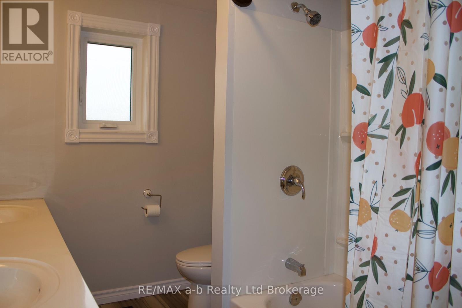 685538 Highway 2 Highway, Woodstock (Woodstock - North), Ontario  N4S 7V9 - Photo 21 - X12932870